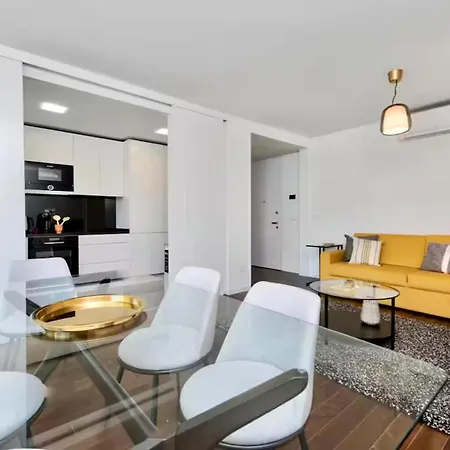 Apartamento Com 2 Quartos Διαμέρισμα